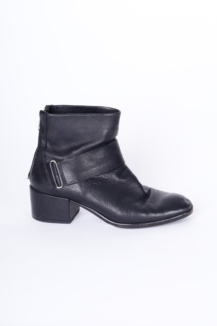 Beau Coops Womens Black Boots  Size EU 38