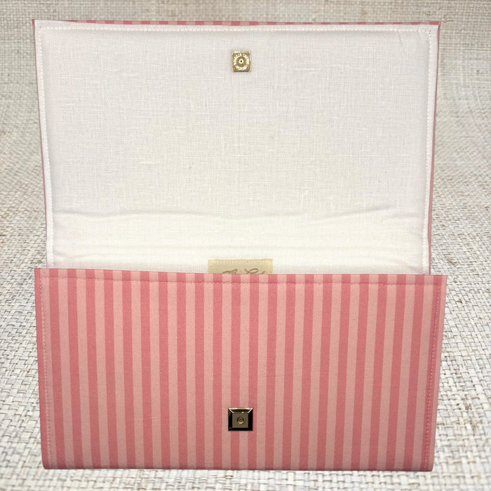 Bella Clutch