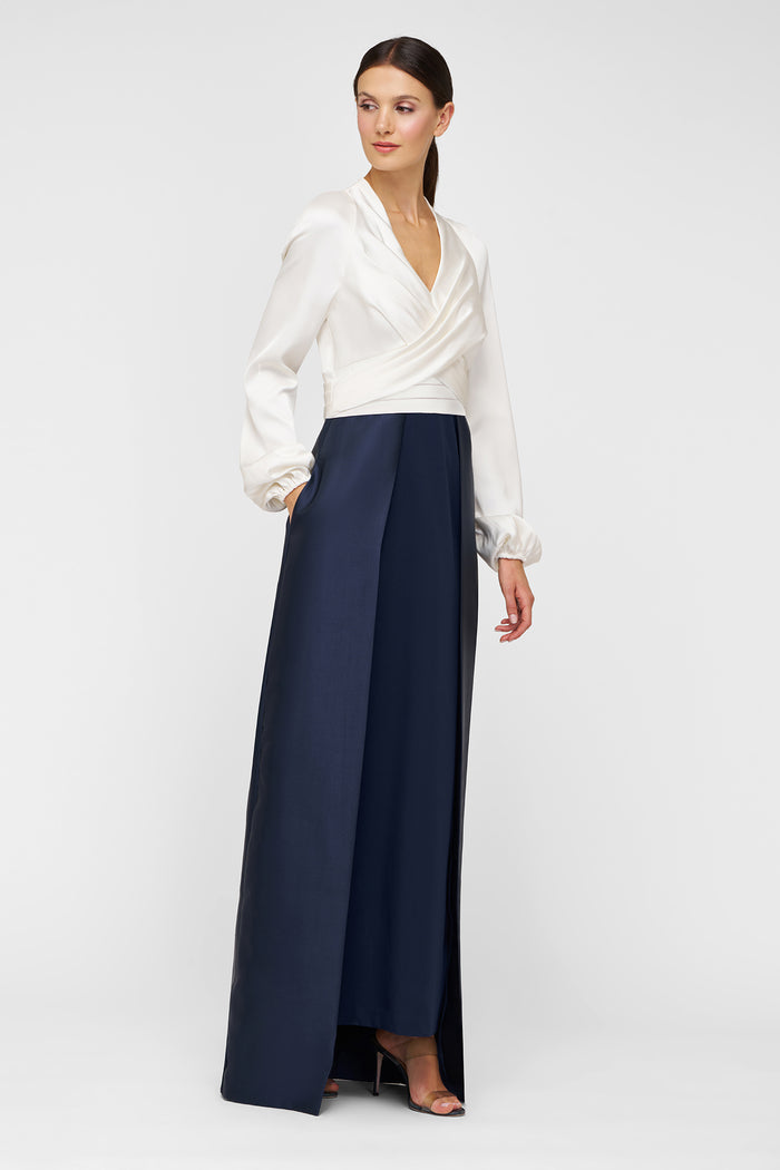 Bianca Walk Thru Gown