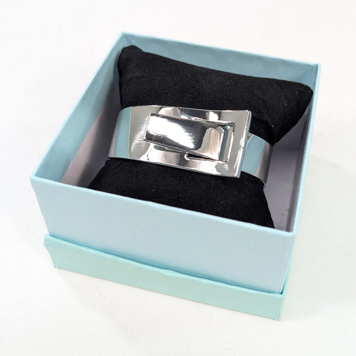 Buckle Bangle (in Gift Box) - Silver