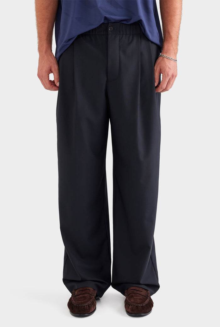 Elasticated Wool Pleat Pant - Black