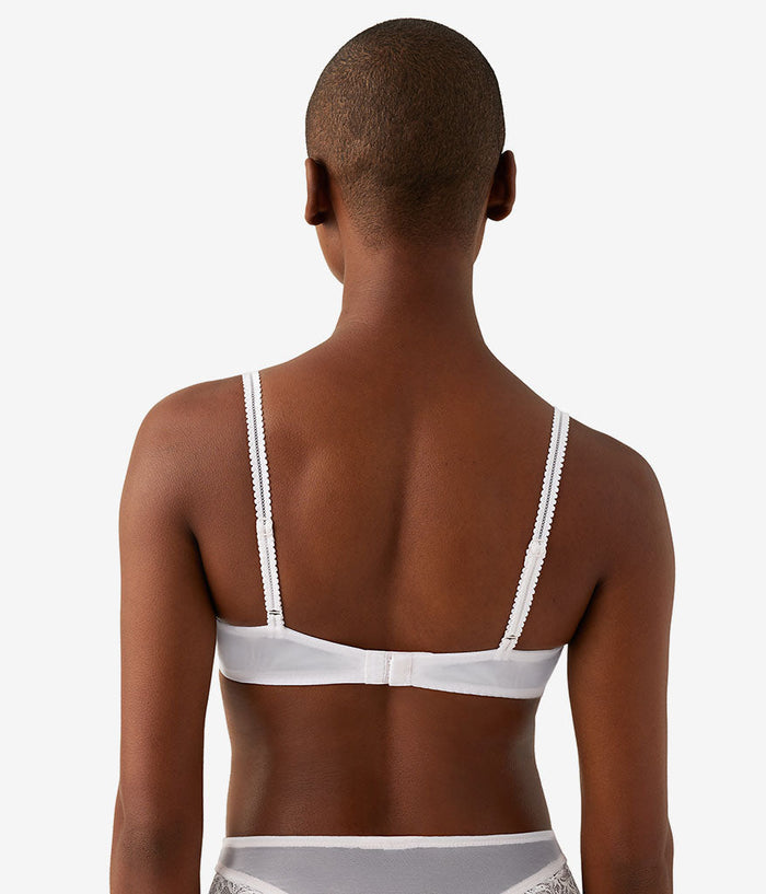 It's On Contour Bra: Sea Salt