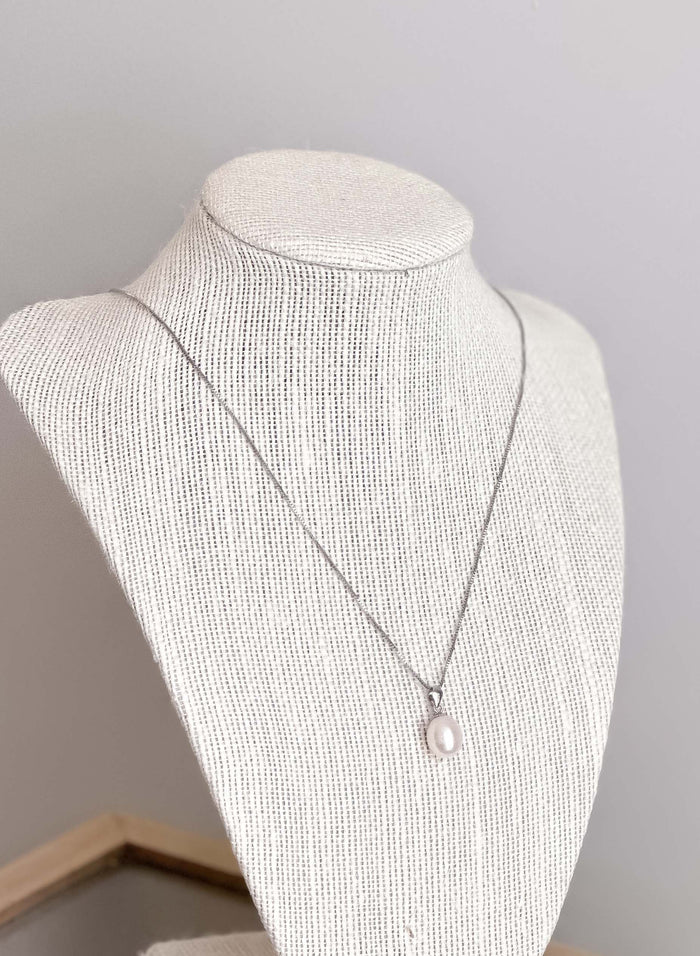 Julia – Freshwater Pearl Necklace 925 Sterling Silver - Jewellery - Wild Laurel