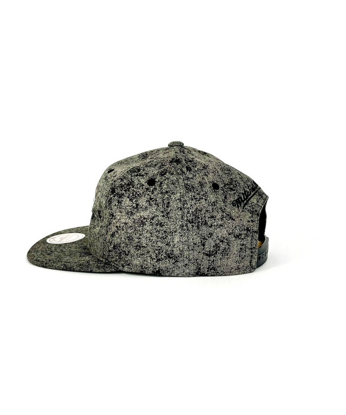 LA Lakers 6-Panel Snapback Hat by Mitchell & Ness (Dark Grey)