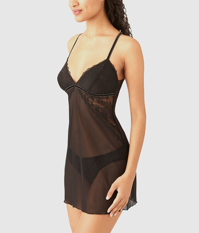 Lace Encounter Chemise: Night