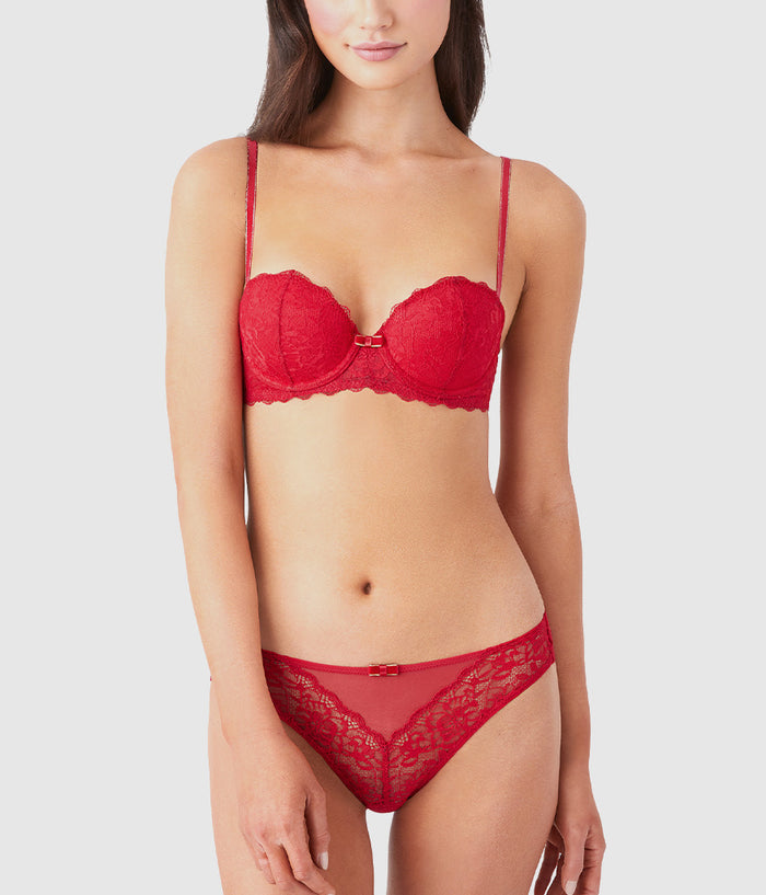 Lace Encounter Contour Bra: Crimson Red