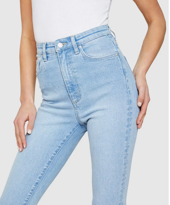 Lee Hi-Licks Crop Jeans (Strike a Chord Blue)