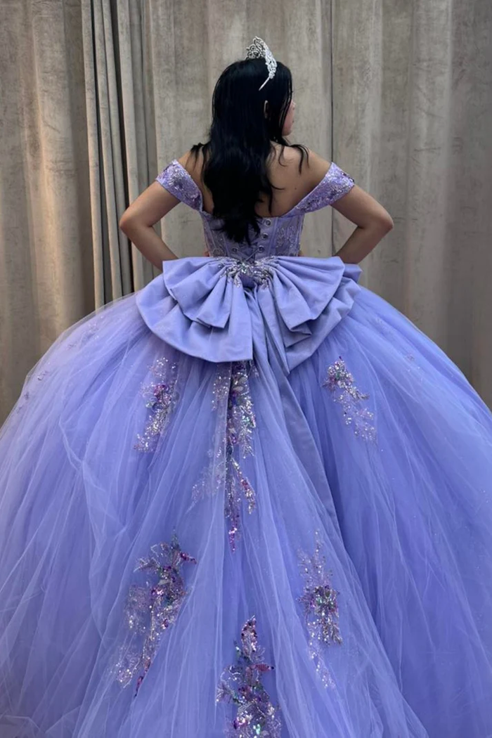 Off Shoulder Sleeveless Beaded Sequins Appliques Bow Knot Lilac Sweet 15 Quinceañera Dress