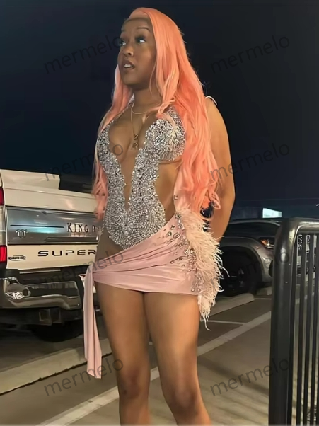 Pink O Neck Beaded Crystals Short Prom Dresses For Black Girl Feather