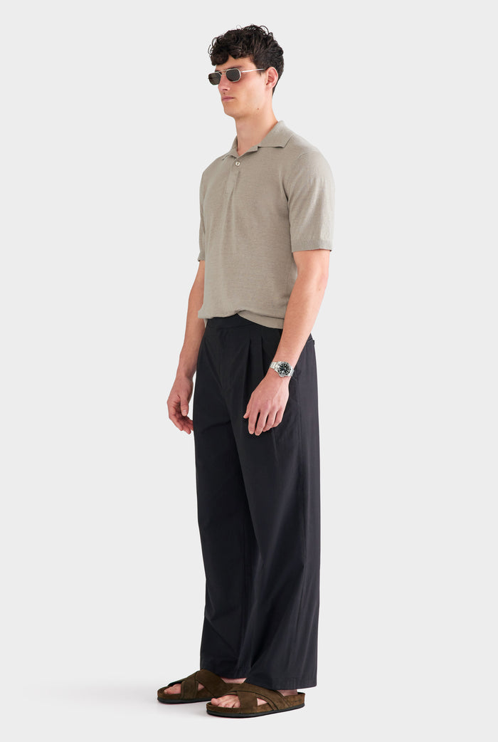 Pleated Poplin Trouser - Black