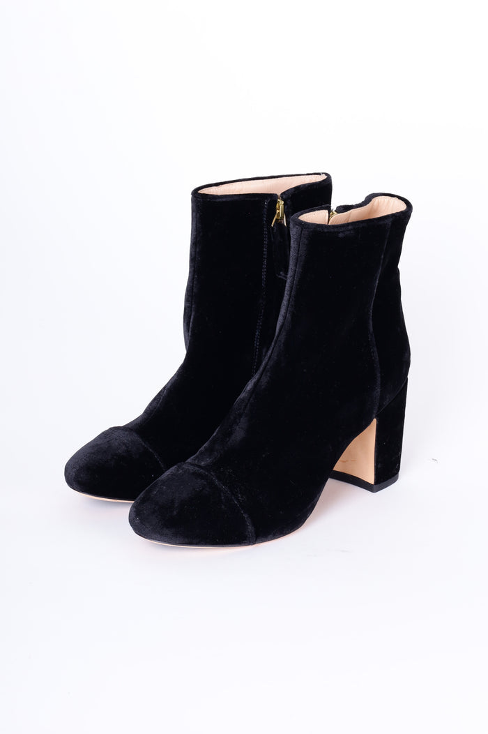 Polly Plume Womens Black Boots  Size EU 36