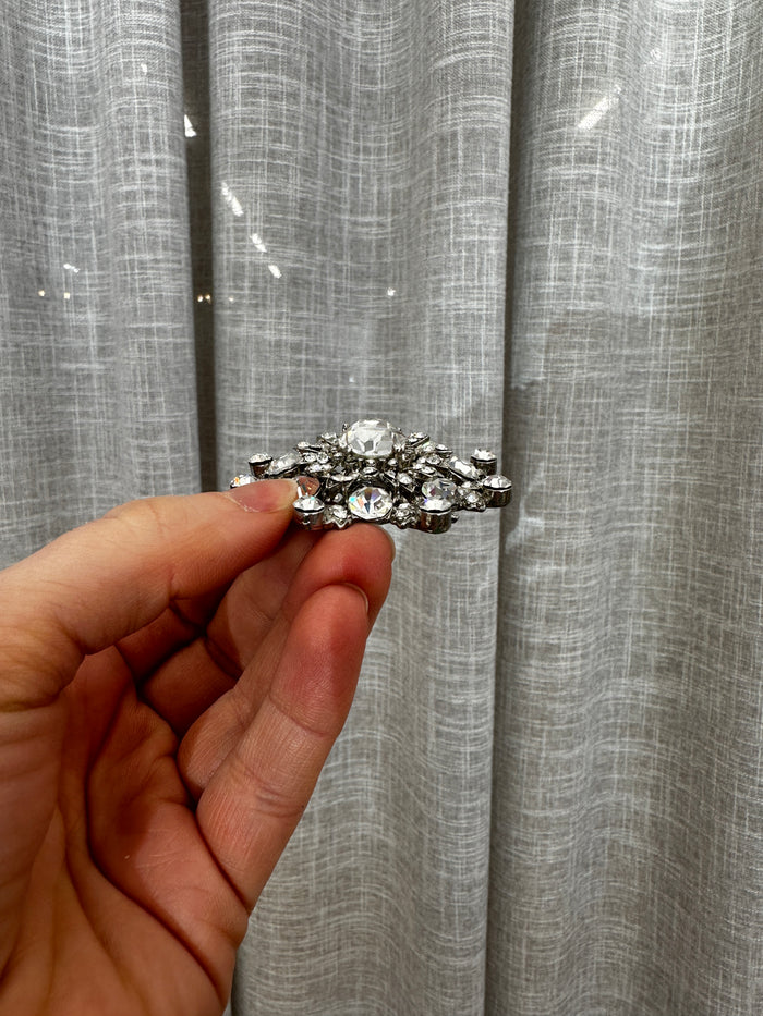 Sparkle Brooch - Accessory - Honey Fawn Boutique