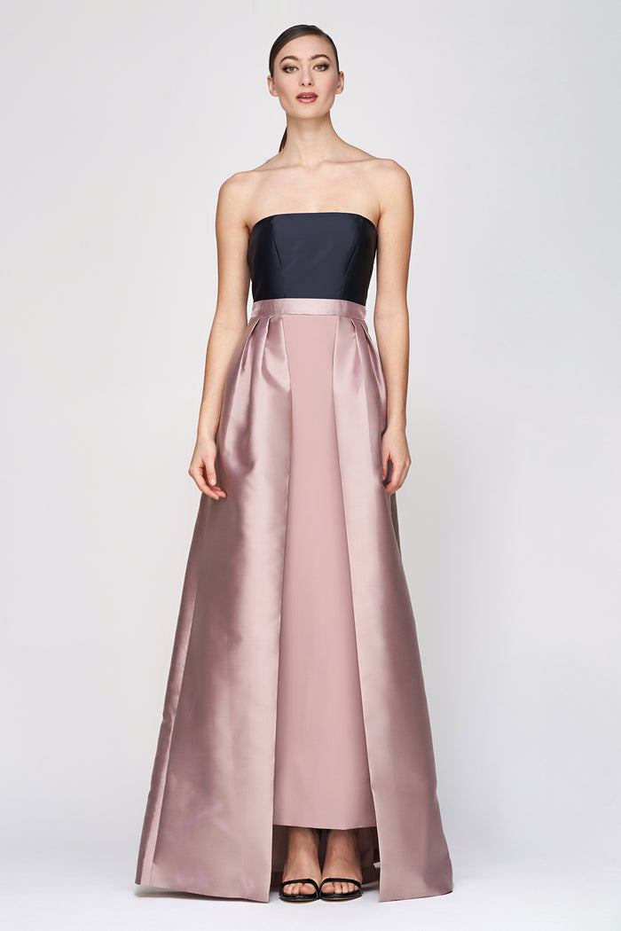 Vivienne Walk Thru Gown