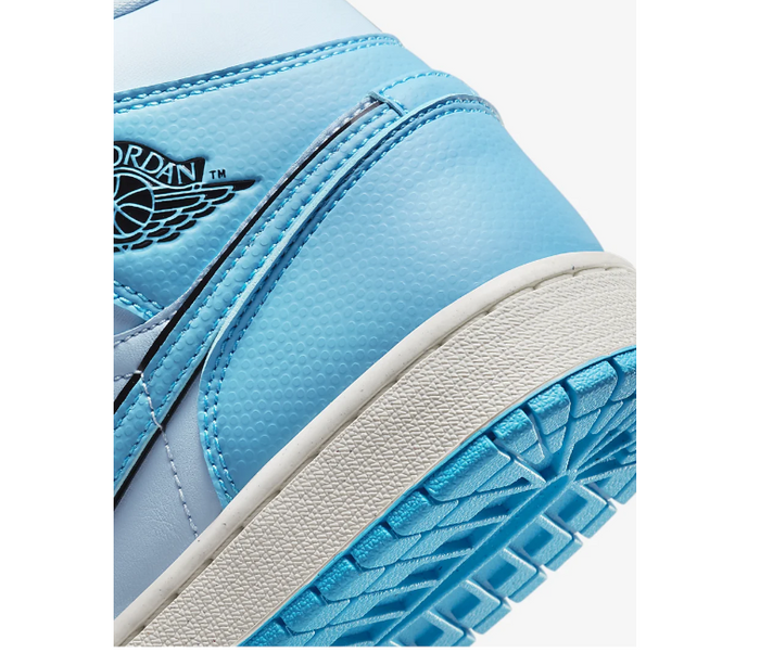 Women's Nike Air Jordan 1 Mid SE (Ice Blue)